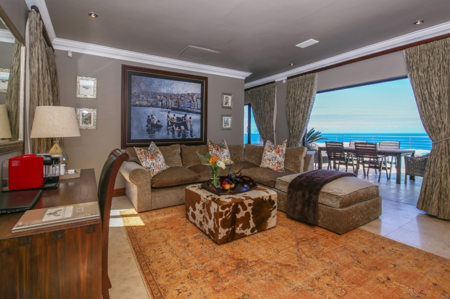 7 Bedroom Property for Sale in The Heads Western Cape